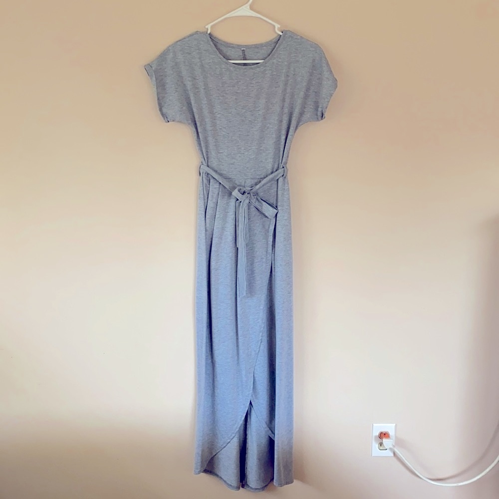 belted short sleeve maxi dress with fly away front